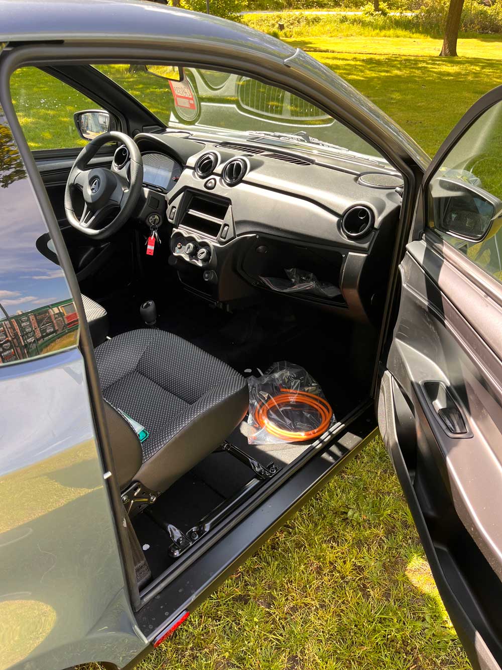 De AIXAM eMinauto 11 e min auto ruime instap